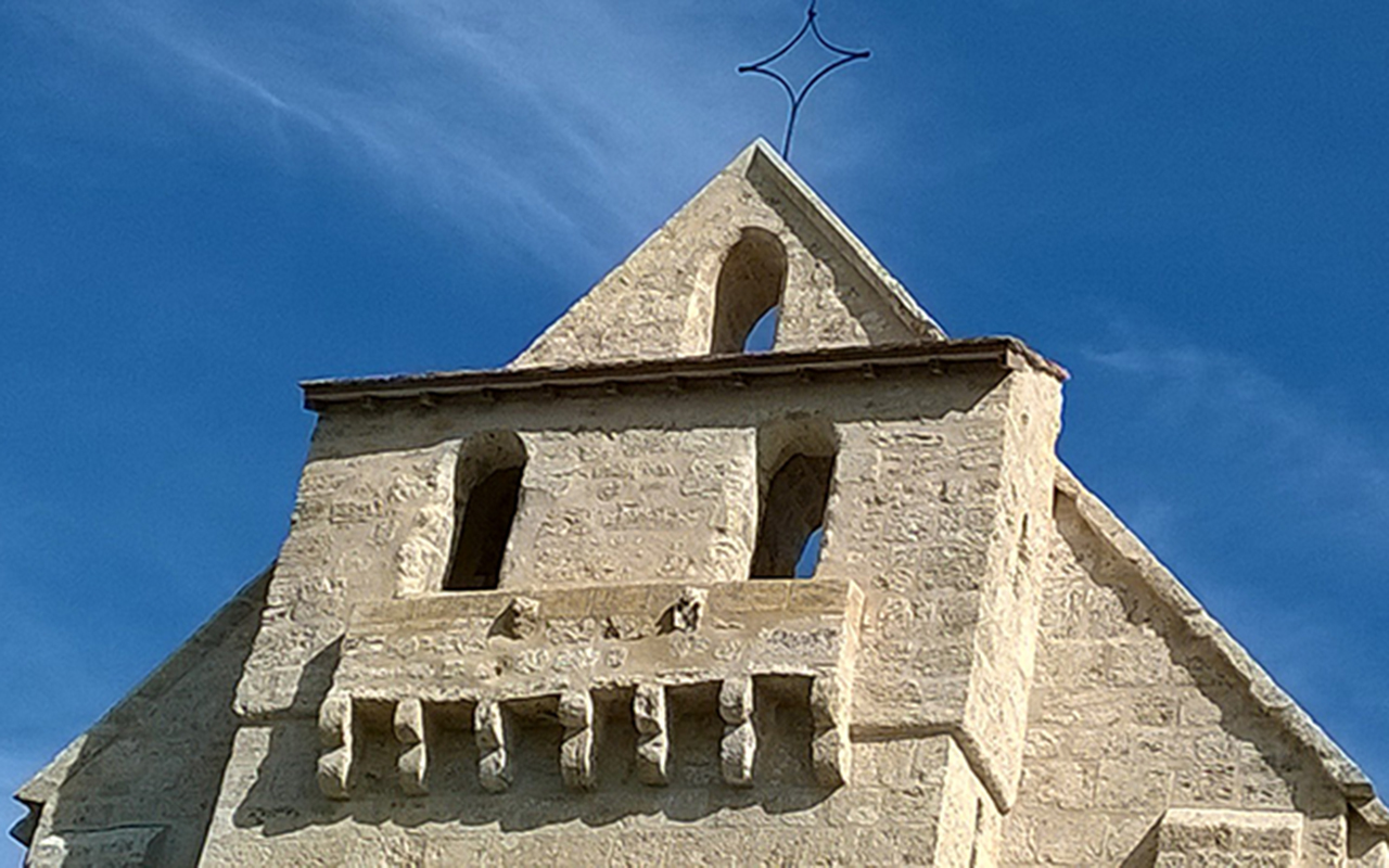 Église Saint Martin à Mourens - (33)