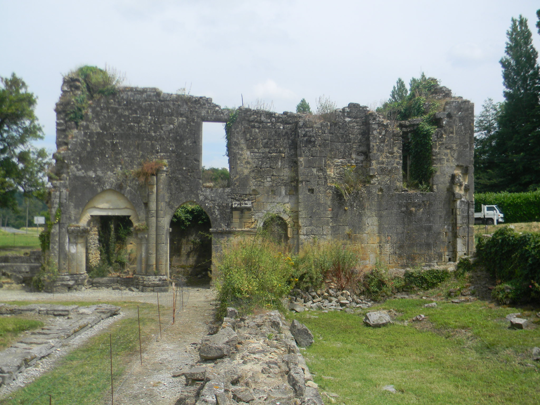 Abbaye de Blasimon - (33)
