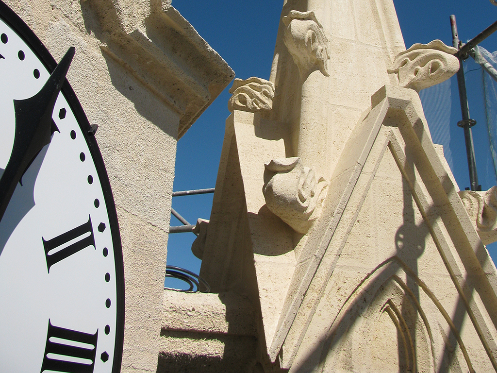 Église Saint Saturnin à Toulenne - (33)