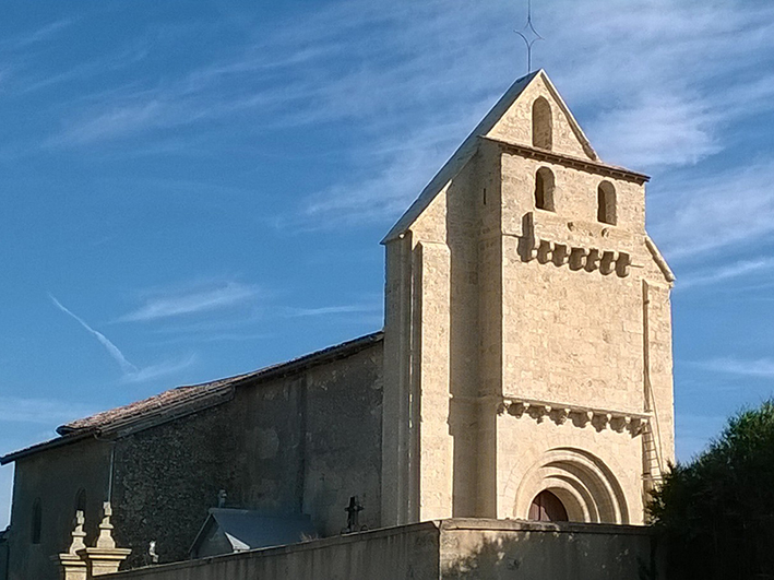 Église Saint Martin à Mourens - (33)
