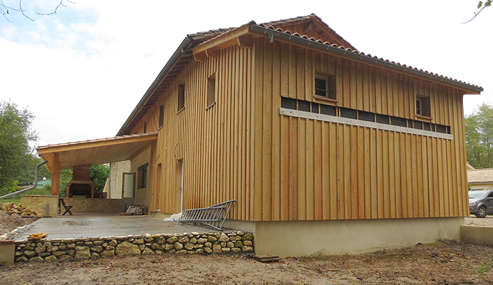 Réhabilitation dune maison avec grange - (33)